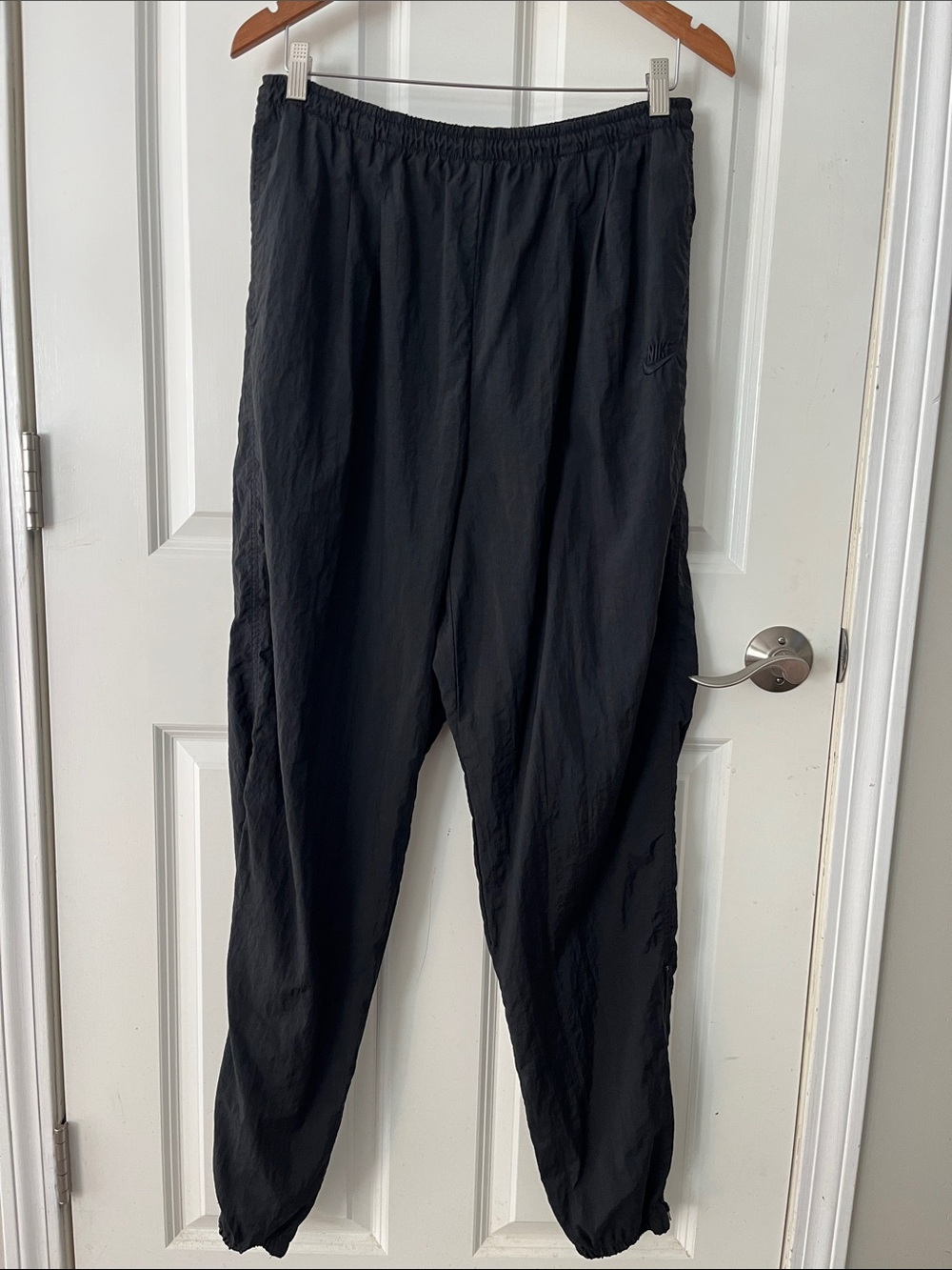 Vintage 90s Nike Mens XL Black Nylon Track Pants Windbreaker Swoosh jogger